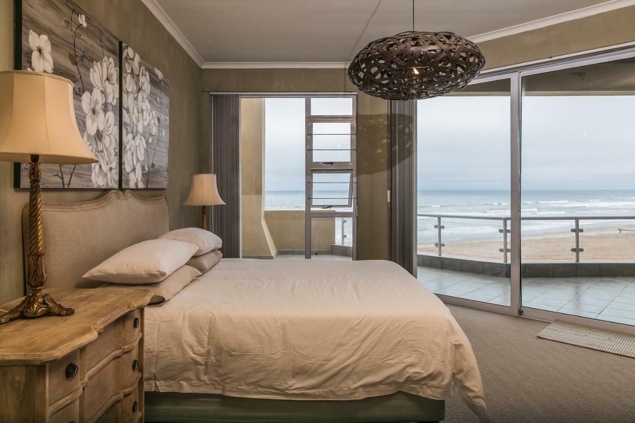 Blue Pearl - Situated Right On The Beach Swakopmund Exterior foto