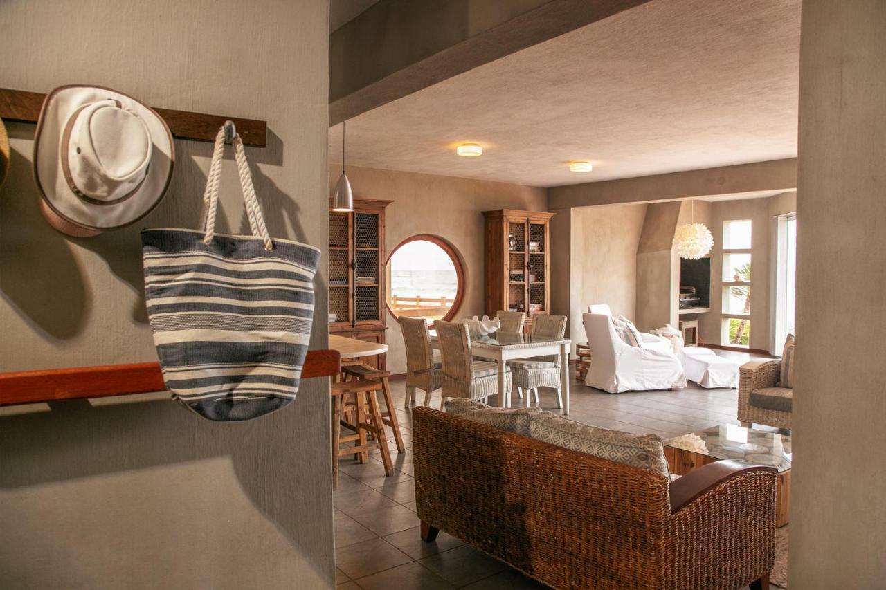 Blue Pearl - Situated Right On The Beach Swakopmund Exterior foto